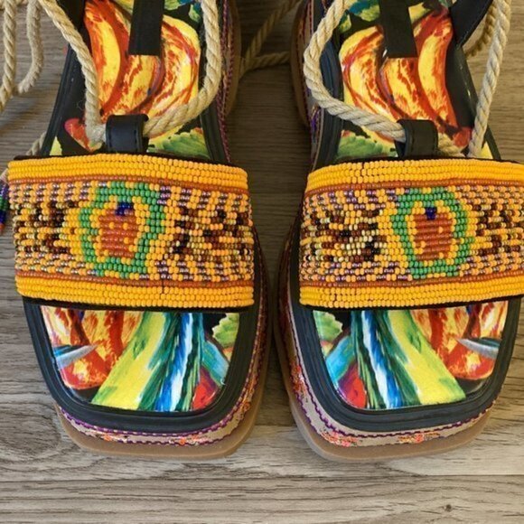 Farm Rio Beaded Banana Platform Sandal in Black Size 8 NWT